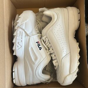 Fila Men's White Chunky Sneakers
